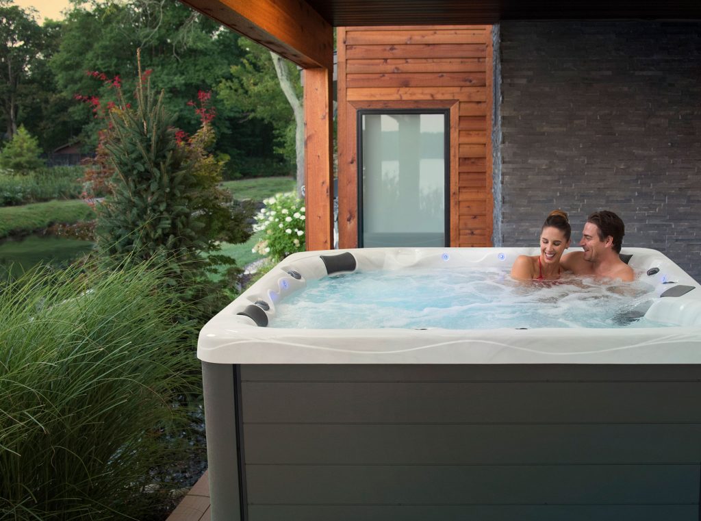 best hot tubs 2019