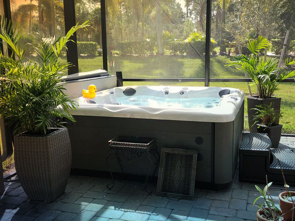 10 Powerful Hot Tub Benefits You Can Enjoy From Your Spa