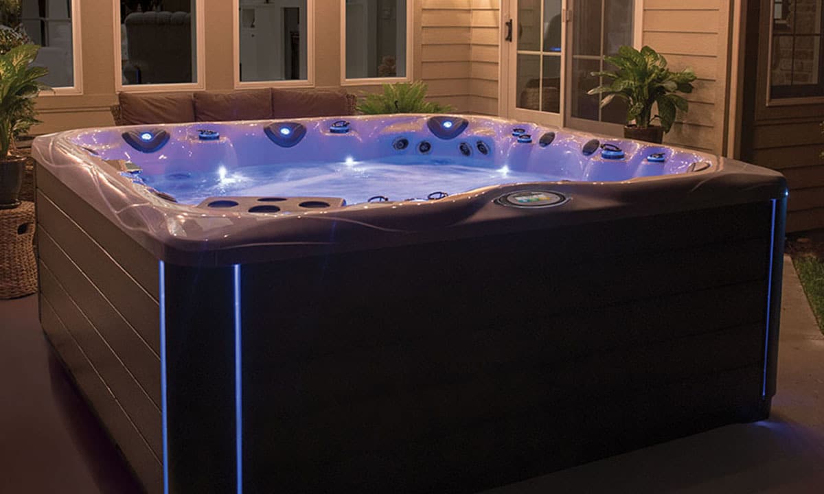 Best Hot Tubs for 2021 (with Reviews!) Master Spas Blog