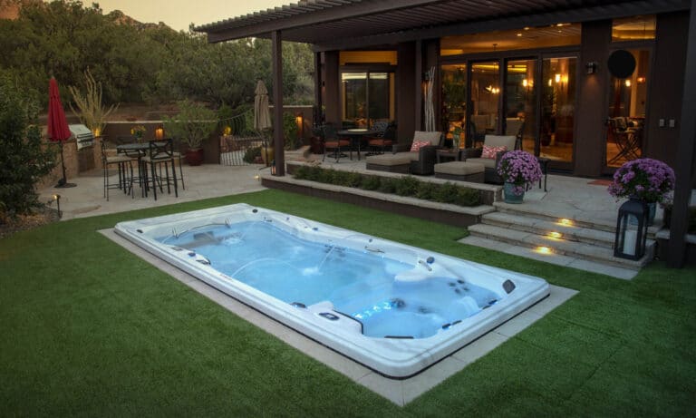 Dual zone swim spa: Benefits of the pool-spa combo - Master Spas Blog