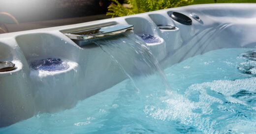 Do’s and don’ts of hot tub safety - Master Spas Blog